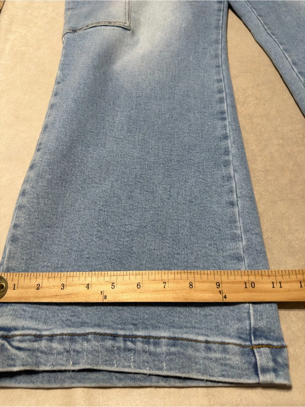 Judy Blue Wide Leg Cargo Jeans w/Stretch. Women's Size 22W